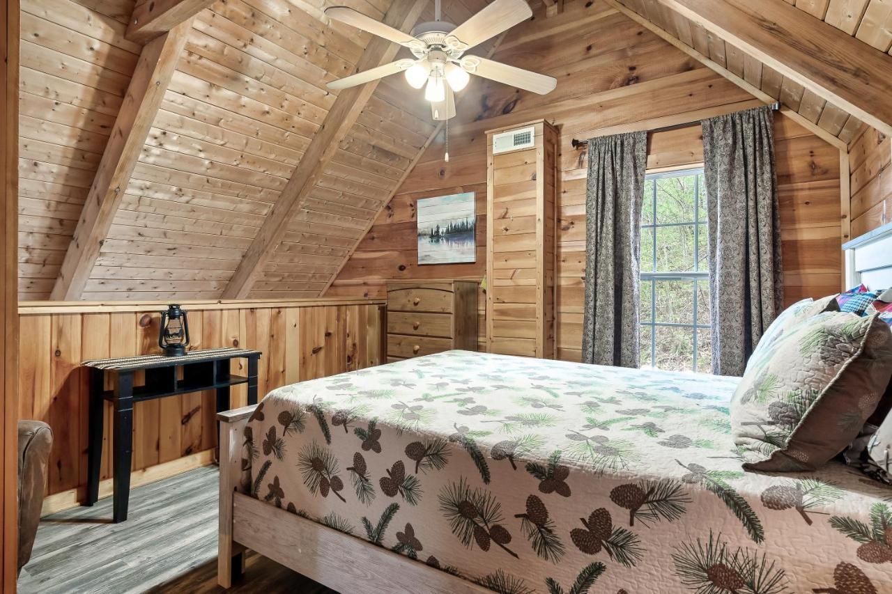 Bearly Gnomey Villa Gatlinburg Exterior photo